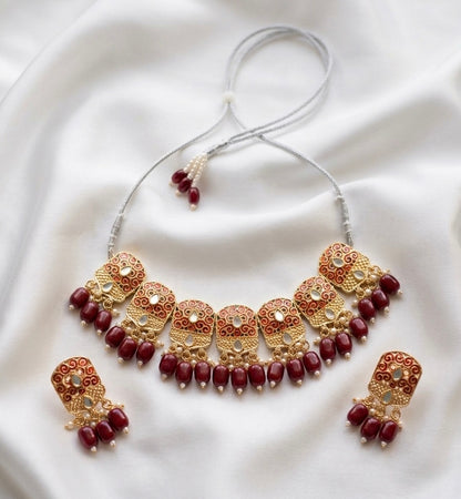 Kavita Necklace Set