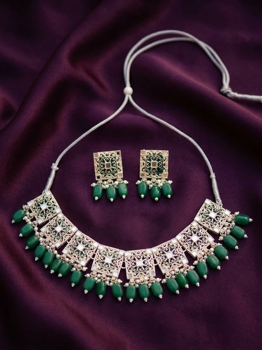 Aanya Necklace Set
